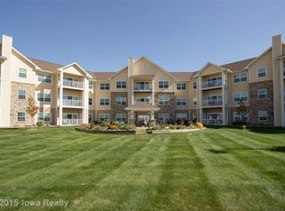 600 E Hillcrest Ave UNIT 210, Indianola, IA 50125