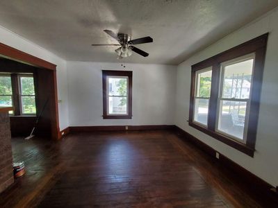 1954 High St, Cuyahoga Falls, OH, 44221