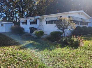 302 Kentucky Ave, Williamstown, NJ 08094