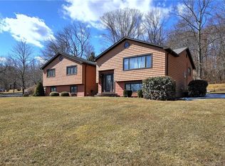 133 Swendsen Dr, Monroe, CT 06468