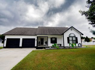 737 Overhills Rd, Linden, NC 28356