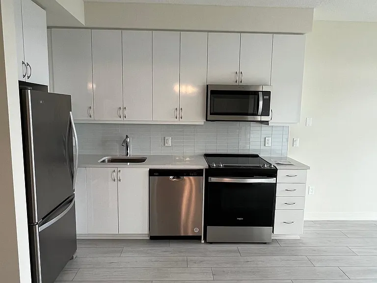 38 Annie Craig Dr #2910 — Photo 4