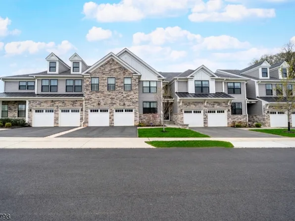 3 Concord Ct, Warren Twp., NJ 07059