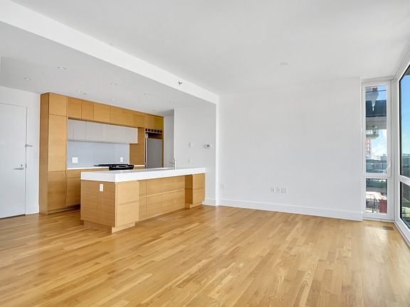 5th image of 150 4th Ave APT 4F