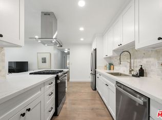 2411 Prospect Ave APT 127, Hermosa Beach, CA 90254