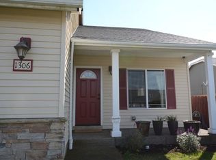 1306 Mount View Ln, Molalla, OR 97038