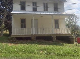 801 Barts Church Rd, Hanover, PA 17331