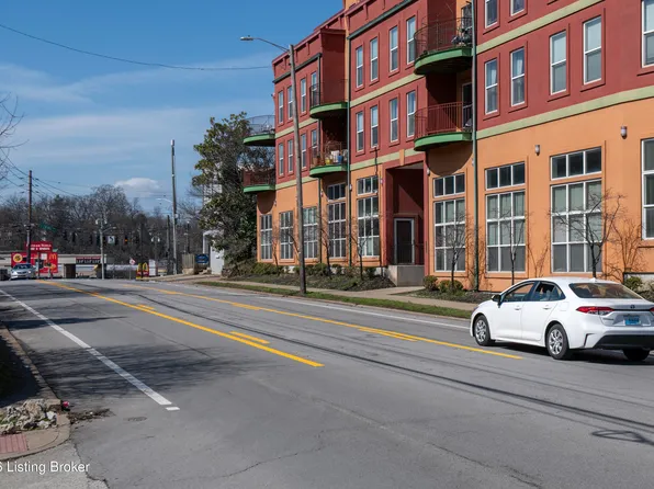 2415 Brownsboro Rd, Louisville, KY 40206