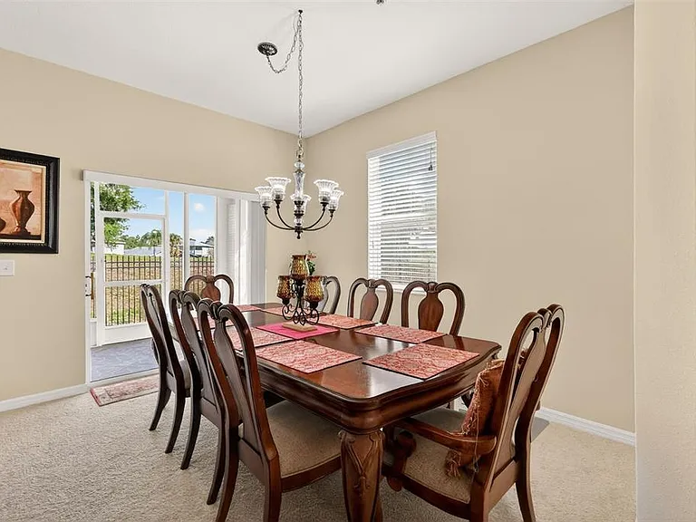 1323 Priory Cir — Photo 14