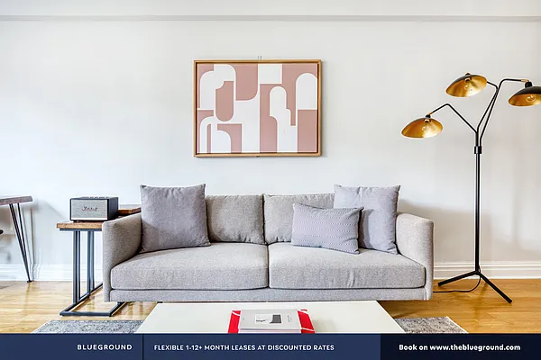 Rented by The Blueground | media 11