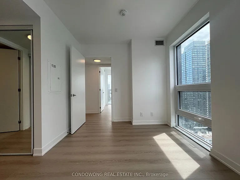 100 Queen St E #3108 — Photo 16