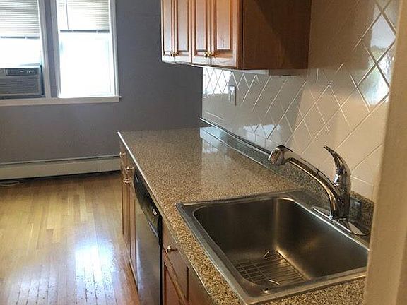 2nd image of 18914 35th Ave