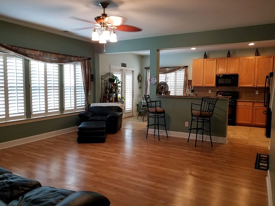 2nd image of 9373 Opal Dr