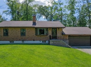4A Old Turnpike Rd, Brookfield, CT 06804