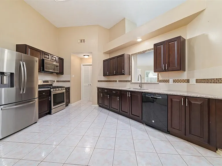 13123 Careywood Dr — Photo 11