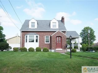 277 Dukes Rd, Colonia, NJ 07067