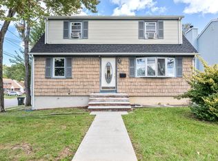 1036 Woodruff St, Iselin, NJ 08830