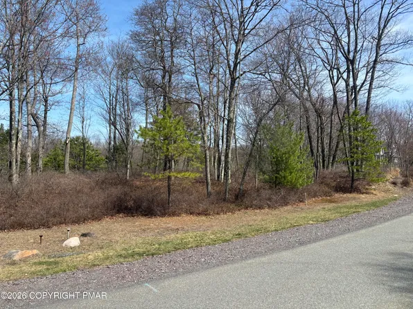 Wild Pines Dr #65A, Long Pond, PA 18334