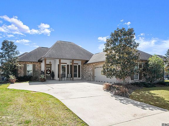 2nd image of 12480 Three Lakes Dr
