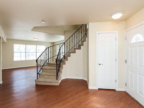 3rd image of 3422 E Woodland Dr