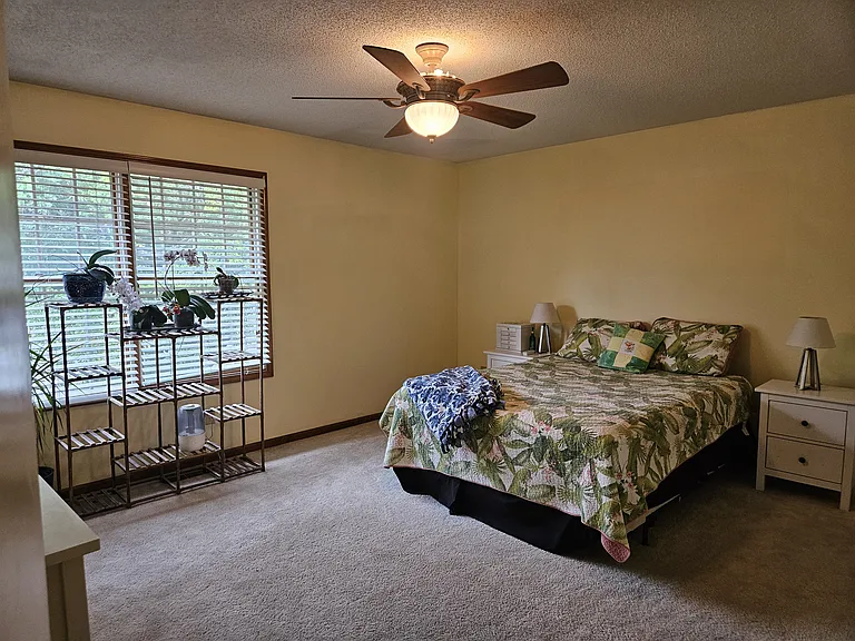 801 Gillespie Dr — Photo 8