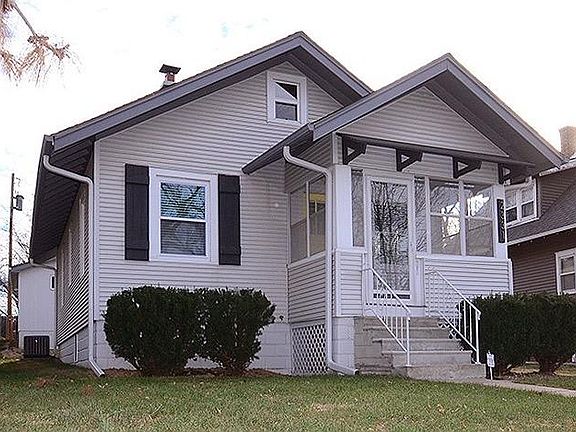 2 Blocks from Benson Entertainment District!