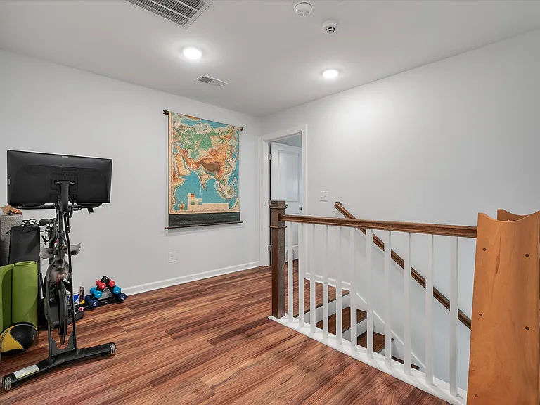 1420 Widows Ct — Photo 30