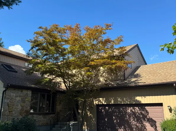 155 Lisa Dr, South Windsor, CT 06074