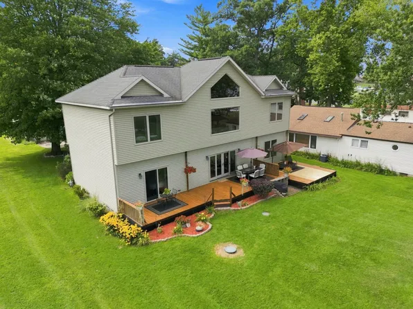 50818 Cornwall Rd, Bristol, IN 46507