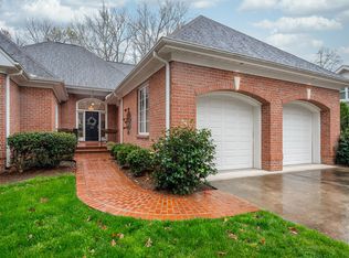 306 Lancaster Dr, Chapel Hill, NC 27517