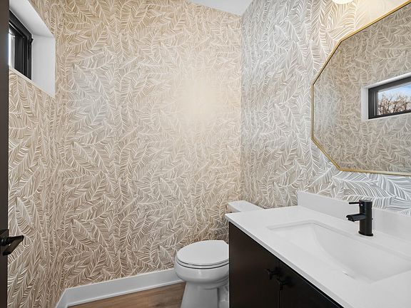5th image of 3550 Rooney Pl