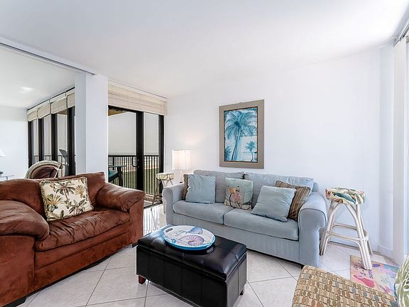 5th image of 110 Padre Blvd #603