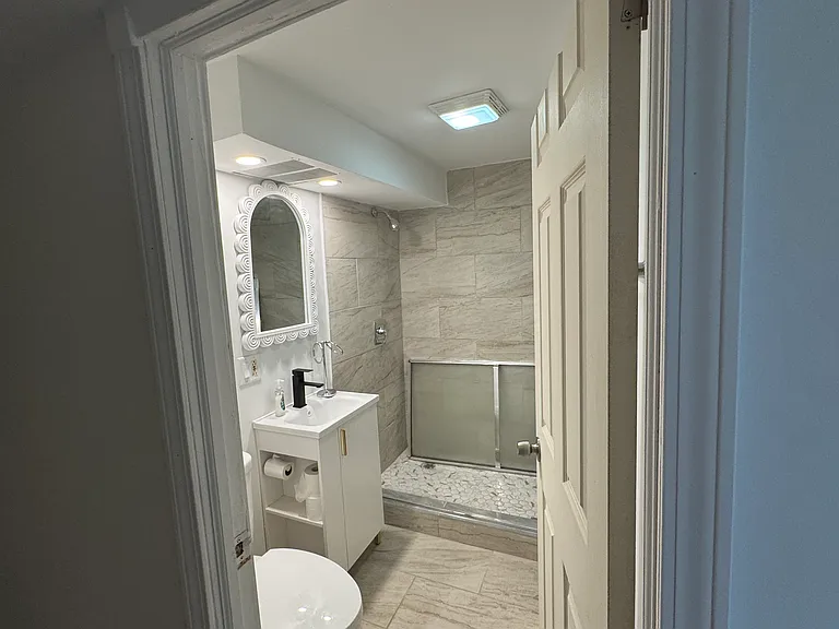 4924 S Karlov Ave #B — Photo 2