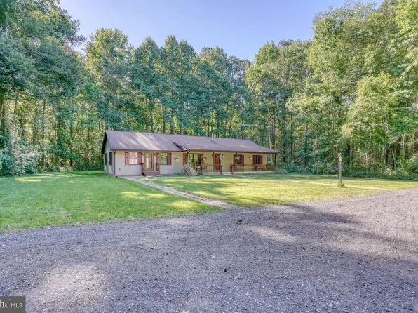 979 Barney Jenkins Rd, Felton, DE 19943