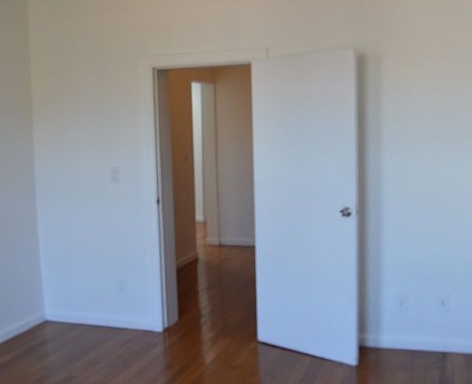 2nd image of 473 Rogers Ave