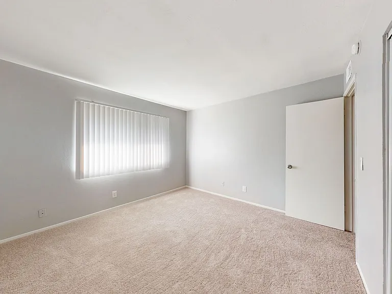 Hidden Glen Apartments — Photo 21