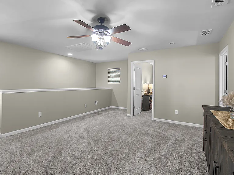 153 Hamilton Grv — Photo 26