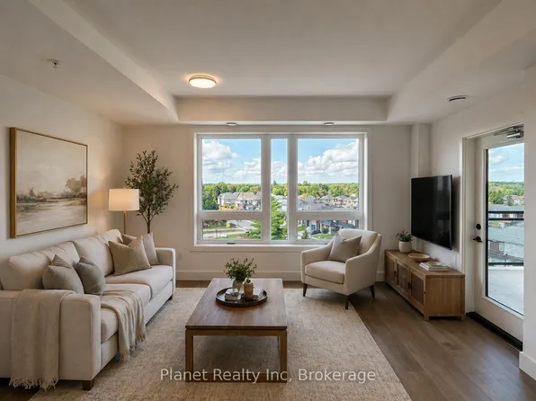 26 Lowes Rd W #611, Guelph, ON N1G 0H4