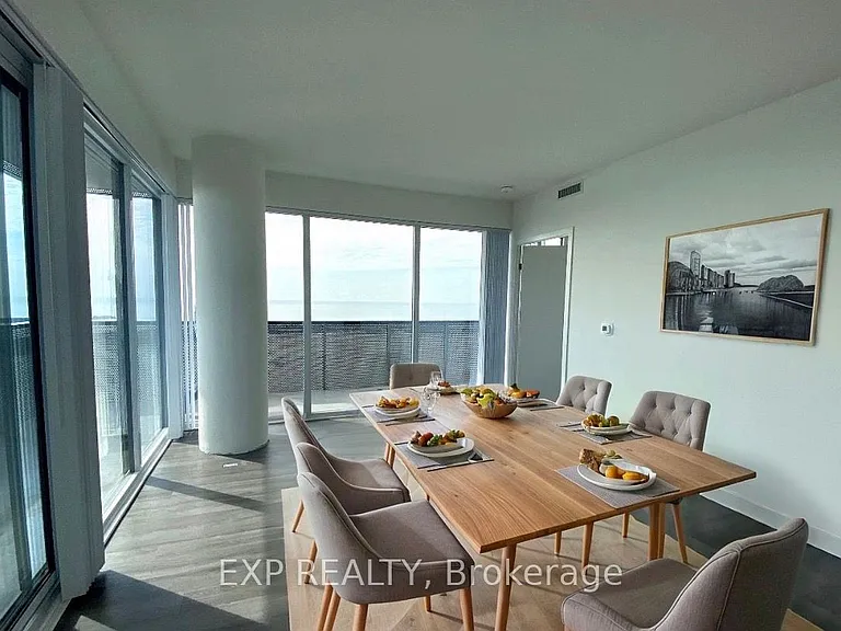 138 Downes St #6706 — Photo 3