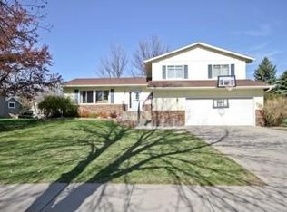 808 8th St E, West Fargo, ND 58078