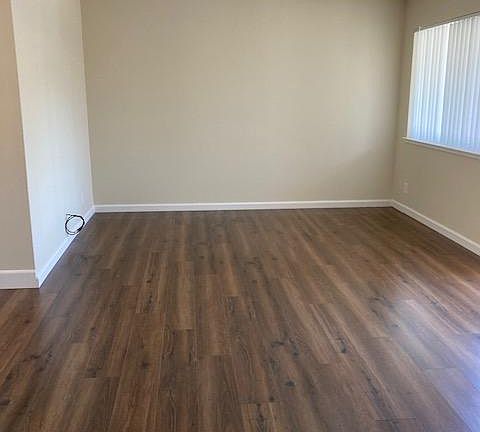3rd image of 805 Opal Dr #3