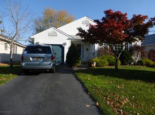 4 Brant Dr, Brick, NJ 08724