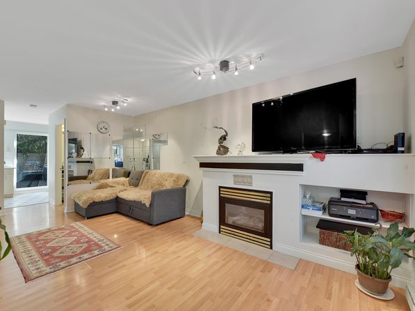 7238 18th Ave #8, Burnaby, BC V3N 1H3