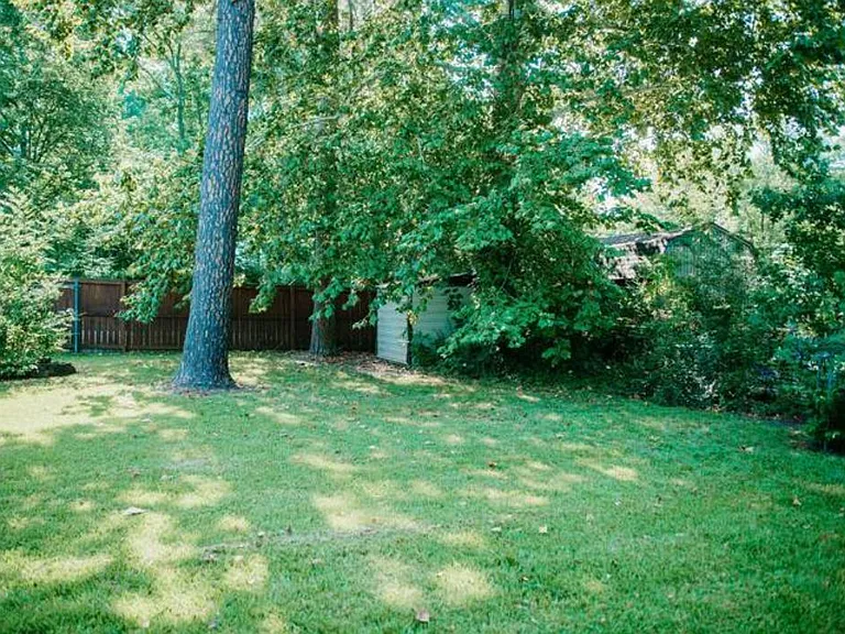 501 Hayes St — Photo 28