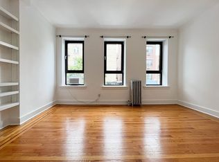 104 Nassau Ave APT 2, Brooklyn, NY 11222