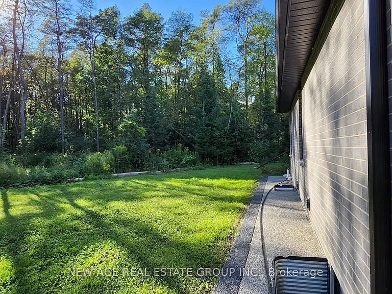 9031 Side Road 17 — Photo 11