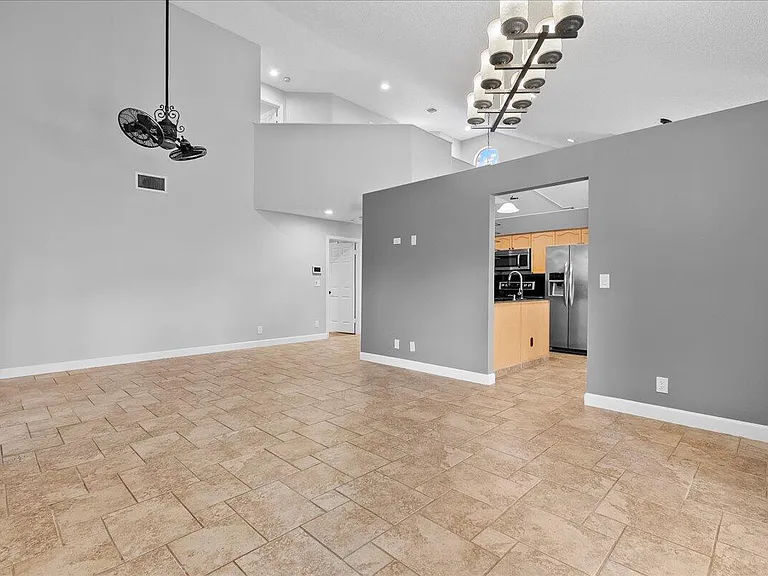 1714 Shoreside Cir — Photo 5
