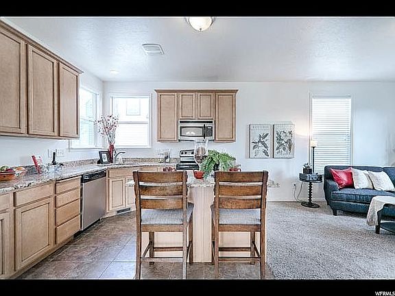 3rd image of 4352 W Pentenwell Ln