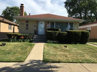 3333 Crain St, Skokie, IL, 60076