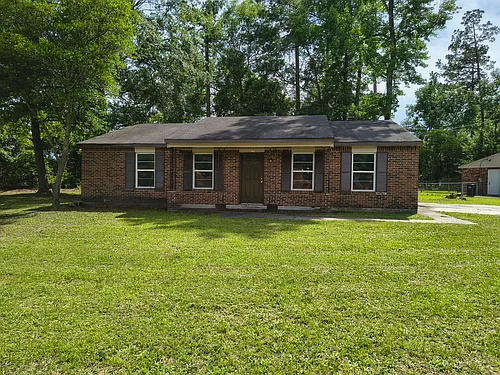 1852 Engle Rd Photo 1